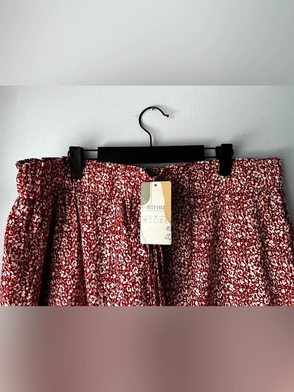 BTFBM Boho Ruffle Floral Shorts for Women with Pockets- NWT- Size XXL